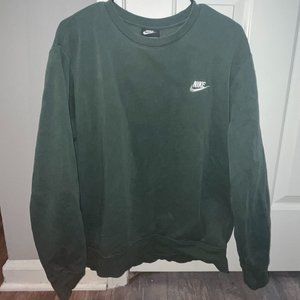 Nike Club Fleece Sweatshirt (Green)